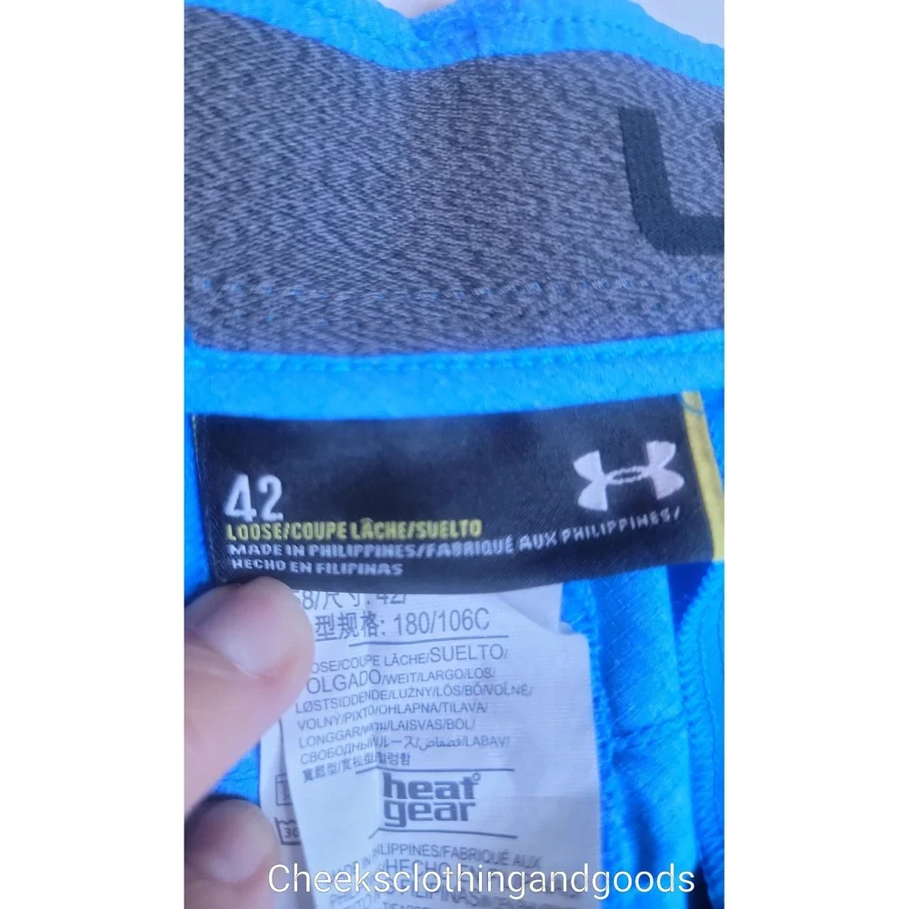 Under Armour Loose Heatgear Golf Shorts Blue Mens Size 42 Active Performance